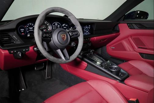 2022 Porsche 911 Carrera GTS