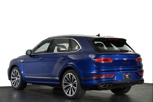 2022 Bentley Bentayga V8