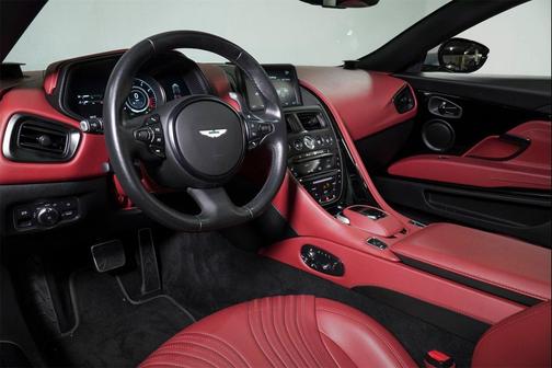 2021 Aston Martin DB11 Volante