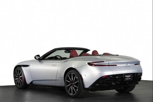 2021 Aston Martin DB11 Volante