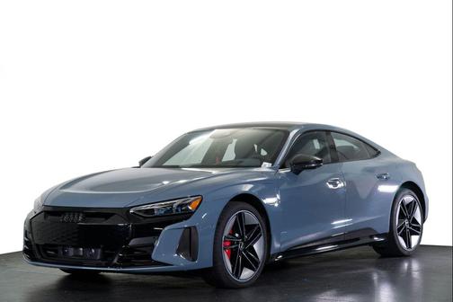 Kemora Gray Metallic 2022 Audi RS e-tron GT quattro