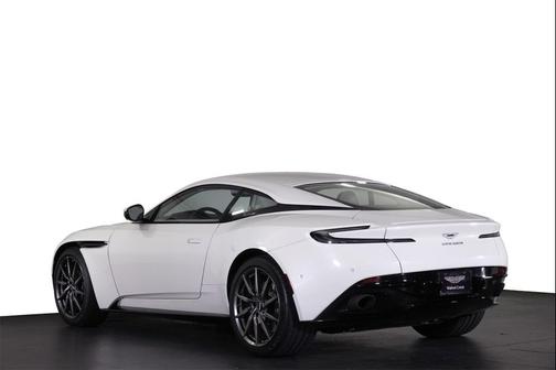 2018 Aston Martin DB11 