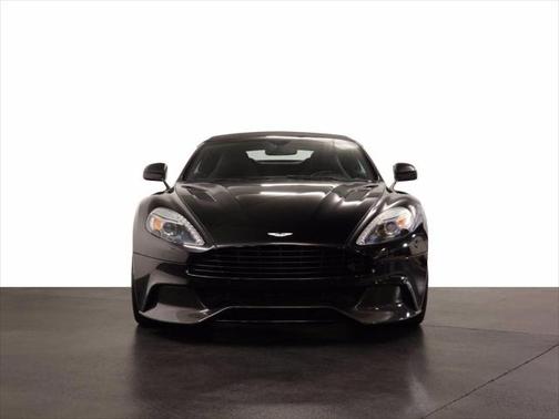 2014 Aston Martin Vanquish Volante