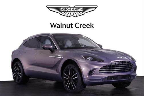2022 Aston Martin DBX