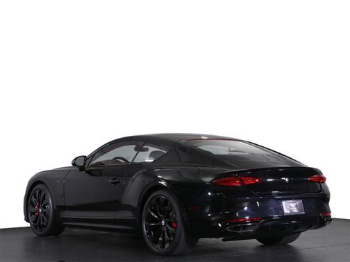 2025 Bentley Continental GT 