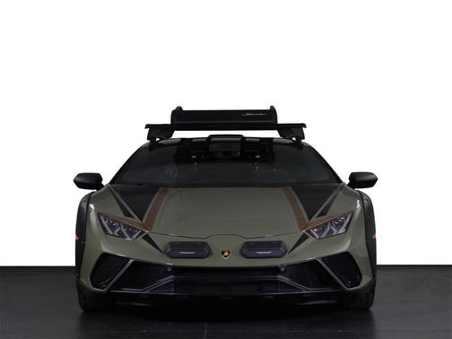 2024 Lamborghini Huracan Sterrato