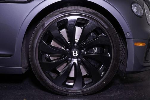 2025 Bentley Flying Spur Black Edition