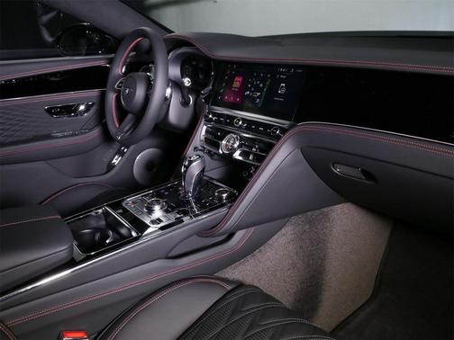 2026 Bentley Flying Spur Azure