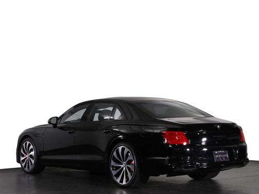 2026 Bentley Flying Spur Azure