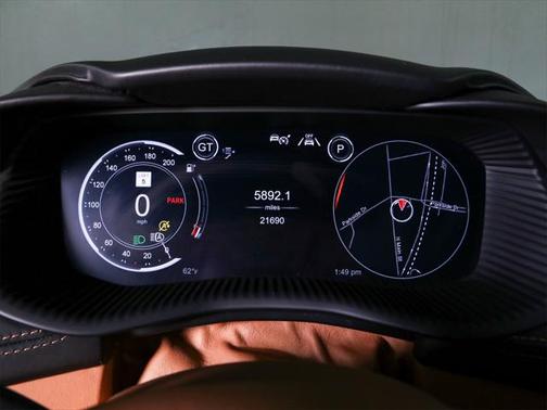 2021 Aston Martin DBX Base