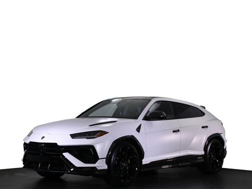 2023 Lamborghini Urus Performante