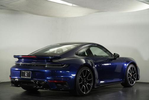 2022 Porsche 911 Turbo S