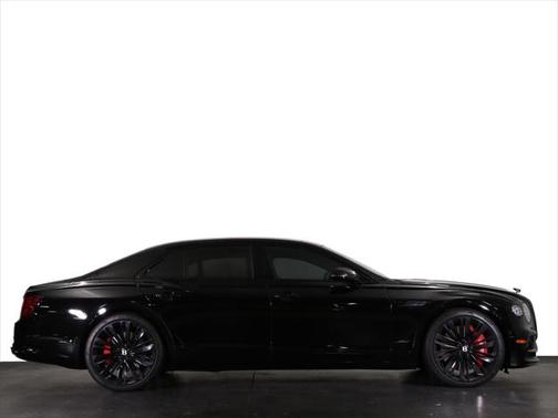 2023 Bentley Flying Spur Mulliner W12
