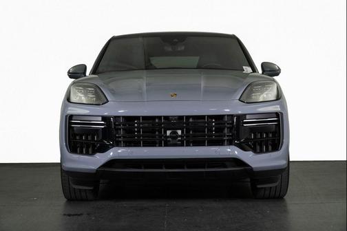 2024 Porsche Cayenne Cayenne Turbo E-Hybrid