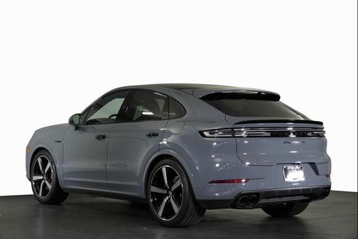 2024 Porsche Cayenne Cayenne Turbo E-Hybrid