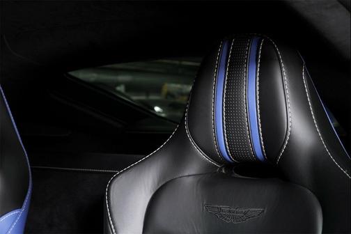 2021 Aston Martin Vantage Automatic