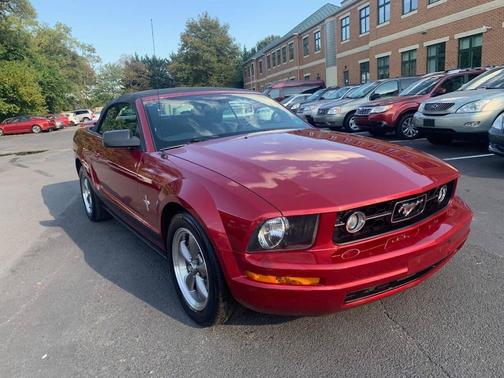 2006 Ford Mustang Base