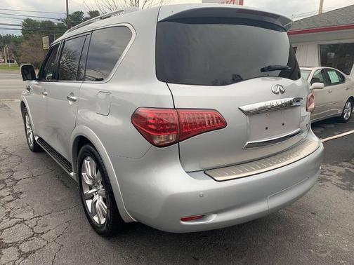 2013 INFINITI QX56 Base