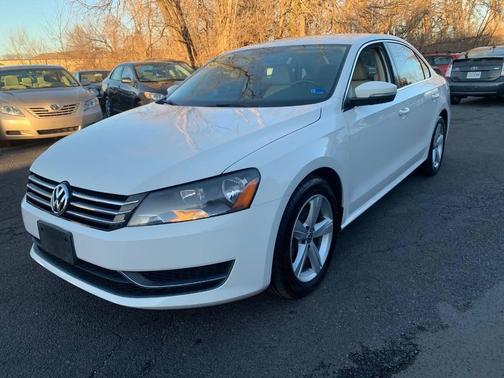 2014 Volkswagen Passat 2.5L SE