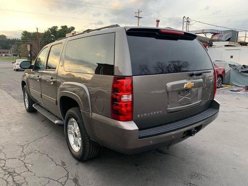 2013 Chevrolet Suburban 1500 LT