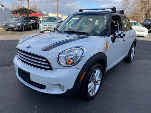 2012 MINI Cooper Countryman Base