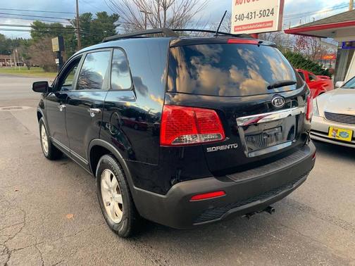 2013 Kia Sorento LX