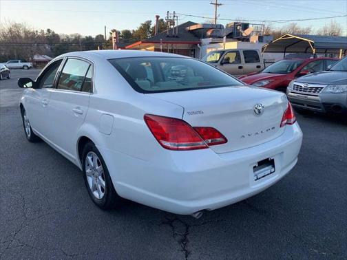 2006 Toyota Avalon XL