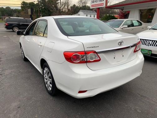 2013 Toyota Corolla LE