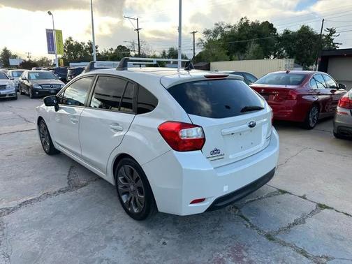 2016 Subaru Impreza 2.0i