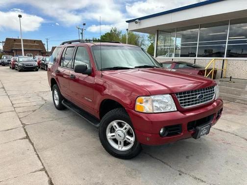 2005 Ford Explorer XLT