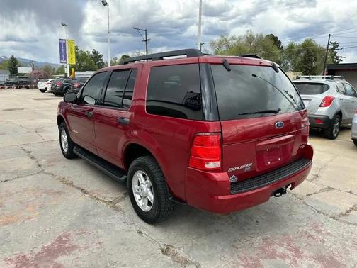 2005 Ford Explorer XLT