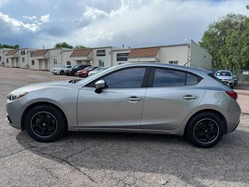 2016 Mazda Mazda3 i Sport