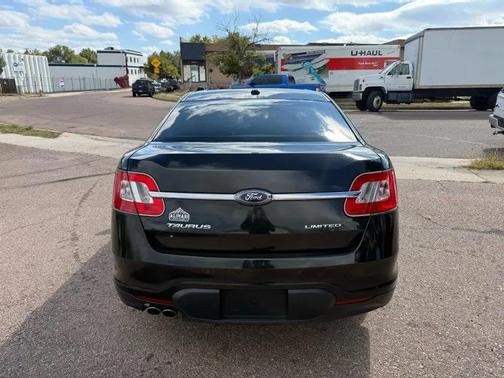 2010 Ford Taurus Limited