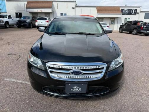 2010 Ford Taurus Limited