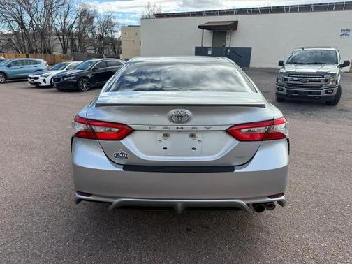 2018 Toyota Camry SE