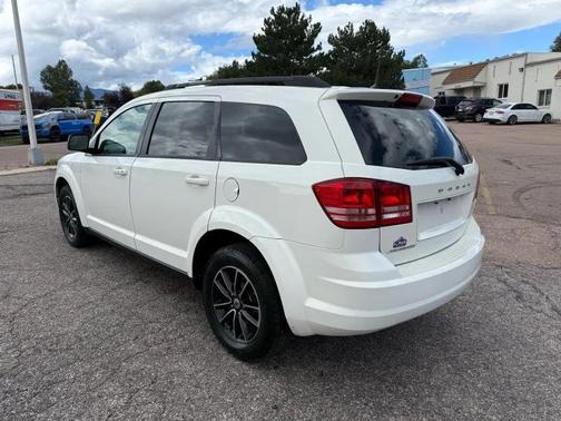 2018 Dodge Journey SE