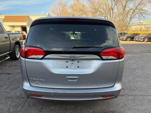 2018 Chrysler Pacifica Touring