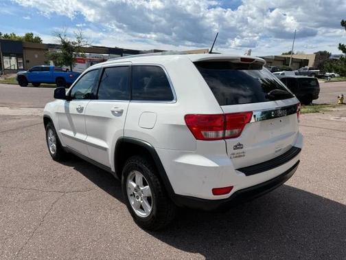 2011 Jeep Grand Cherokee Laredo