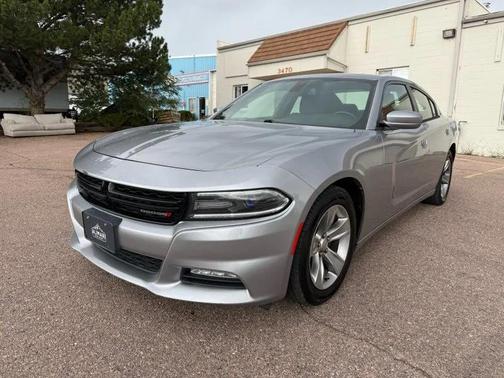 2017 Dodge Charger SXT