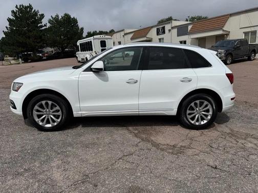 2016 Audi Q5 2.0T Premium Plus