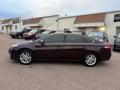 2013 Toyota Avalon XLE