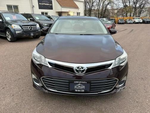 2013 Toyota Avalon XLE