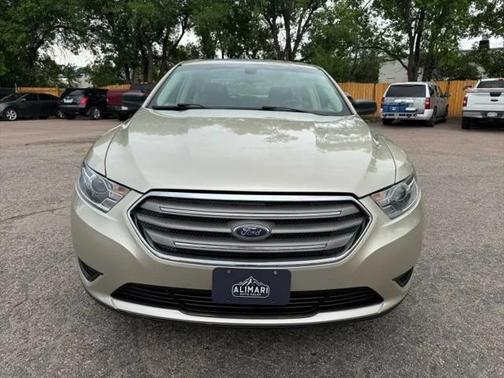 2018 Ford Taurus SE