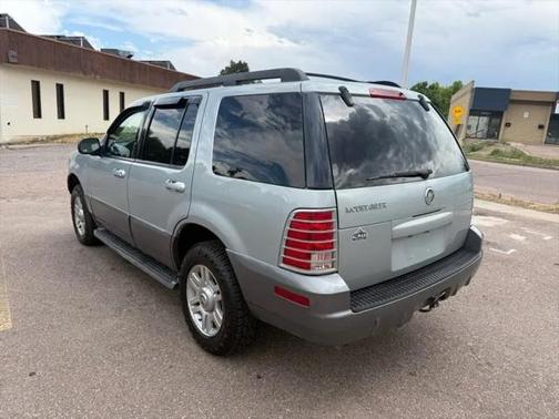 2005 Mercury Mountaineer Luxury