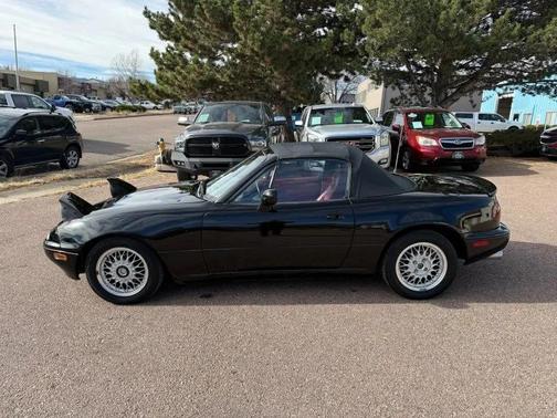 1993 Mazda MX-5 Miata 