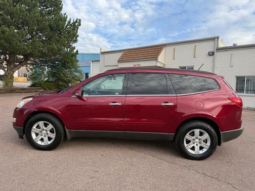 2011 Chevrolet Traverse 2LT