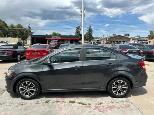 2017 Chevrolet Sonic LT