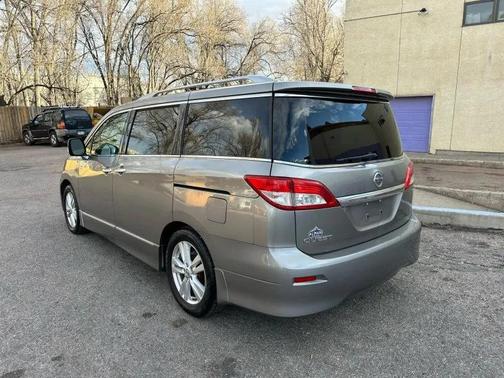 2012 Nissan Quest LE