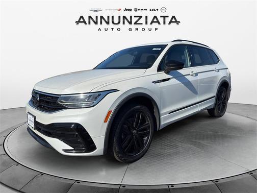 2022 Volkswagen Tiguan 2.0T SE R-Line Black