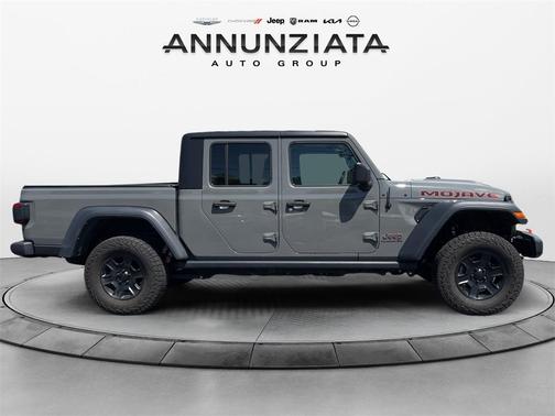 2022 Jeep Gladiator Mojave